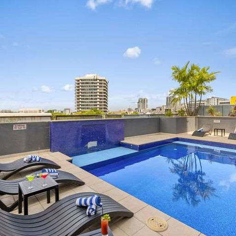 H On Mitchell Apartment Hotel - Accommodation Gladstone 5