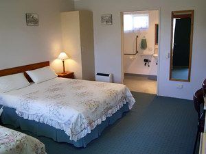 Wintersun Gardens Motel - Accommodation Gladstone 1