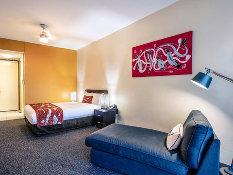 Mercure Kakadu Crocodile Hotel - Accommodation Gladstone 5