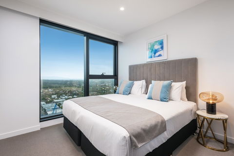 Arise Sky One - Accommodation Gladstone 7