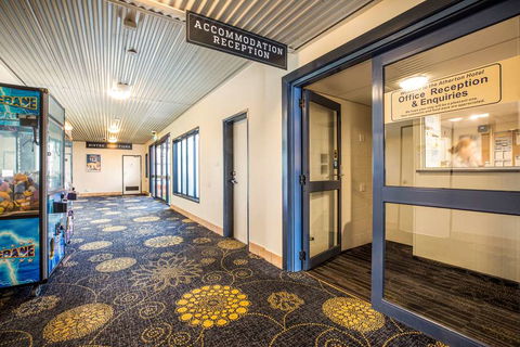 Atherton Hotel - Accommodation Gladstone 1