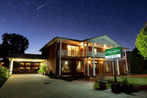 Meramie Motor Inn - Accommodation Gladstone 0