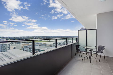 Astra Apartments Rhodes - Accommodation Gladstone 0
