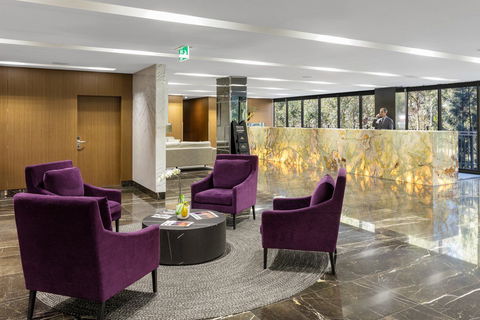 Meriton Suites North Ryde - Accommodation Gladstone 2