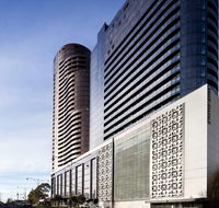 The Chen - Art Series - Accommodation Gladstone