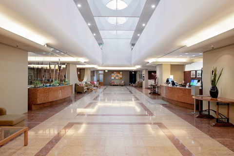 DoubleTree By Hilton Esplanade Darwin - Accommodation Gladstone 2