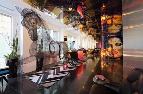 Adelphi Hotel - Accommodation Gladstone 1