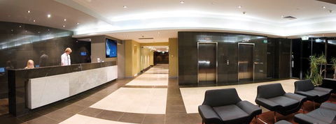 Atlantis Hotel - Accommodation Gladstone 2