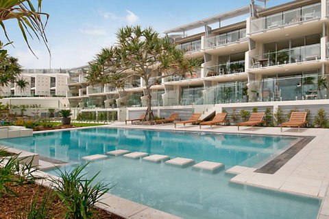 Fairshore Beachfront Apartments - Accommodation Gladstone 0