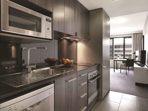 Adina Apartment Hotel Sydney Airport - Accommodation Gladstone 5