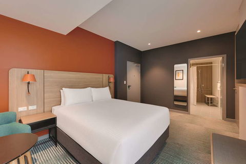 Travelodge Hurstville Sydney - Accommodation Gladstone 7