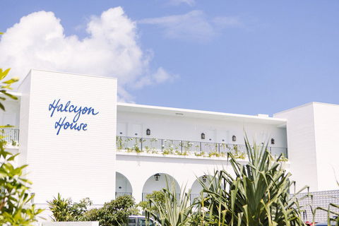 Halcyon House - Accommodation Gladstone 3