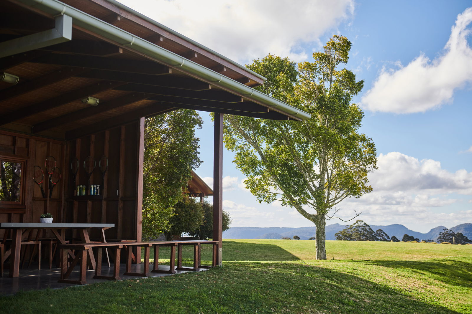 Atkinsons Dam QLD Accommodation Gladstone