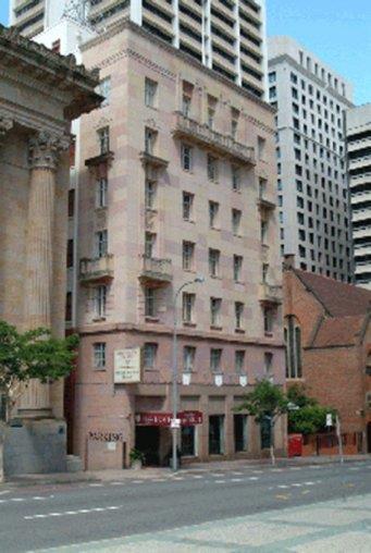 ULTIQA Rothbury Hotel - Accommodation Gladstone 0