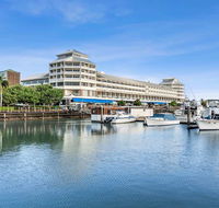 Shangri-La Hotel The Marina - Accommodation Gladstone