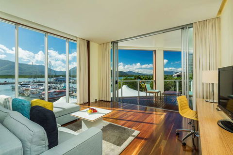 Shangri-La Hotel, The Marina - Accommodation Gladstone 13