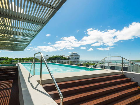 Sebel Cairns Harbour Lights - Accommodation Gladstone 12