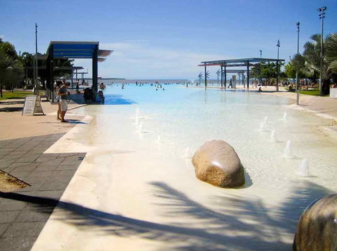 Sebel Cairns Harbour Lights - Accommodation Gladstone 17
