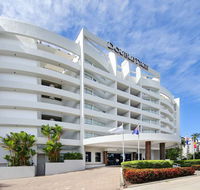 DoubleTree by Hilton Cairns - Accommodation Gladstone