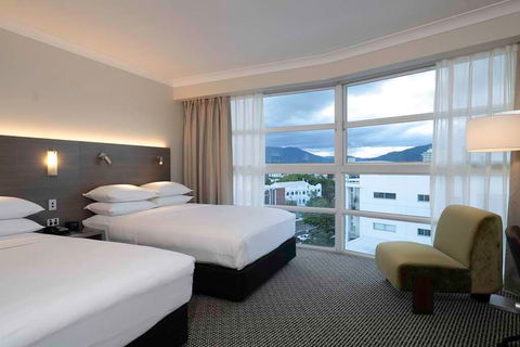 DoubleTree By Hilton Cairns - Accommodation Gladstone 17