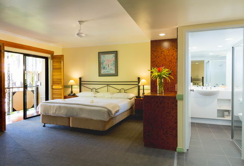 Palm Royale Cairns - Accommodation Gladstone 1