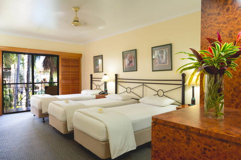 Palm Royale Cairns - Accommodation Gladstone 4
