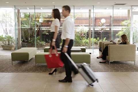 Rydges Esplanade Resort Cairns - Accommodation Gladstone 2