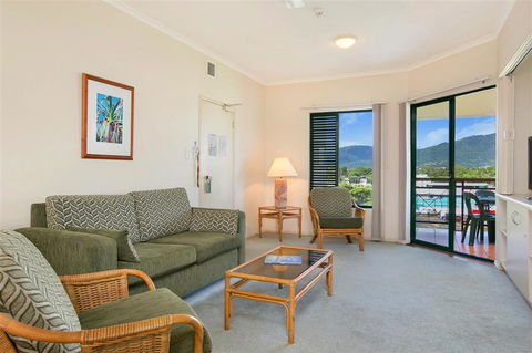 Tropic Towers Apartments - Accommodation Gladstone 8