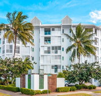 201 Lake Street - Cairns - Accommodation Gladstone
