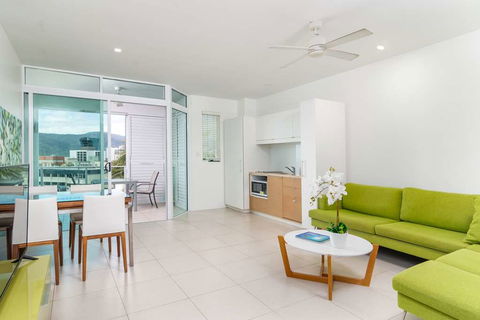 201 Lake Street - Cairns - Accommodation Gladstone 6