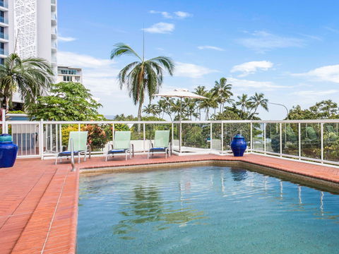 BreakFree Royal Harbour Hotel - Accommodation Gladstone 2