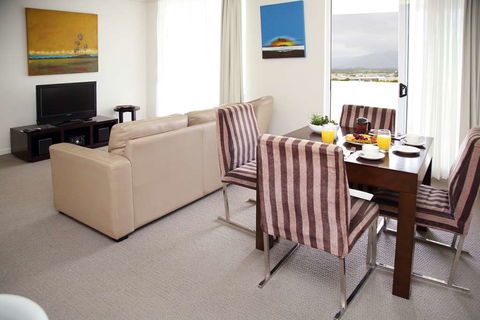 Cairns Central Plaza Apartment - Accommodation Gladstone 13