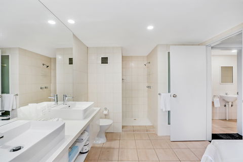 Cairns Sheridan Hotel - Accommodation Gladstone 16