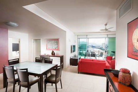 Mantra Trilogy - Accommodation Gladstone 4