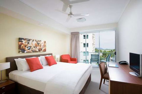 Mantra Trilogy - Accommodation Gladstone 8
