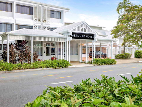 Mercure Cairns - Accommodation Gladstone 1