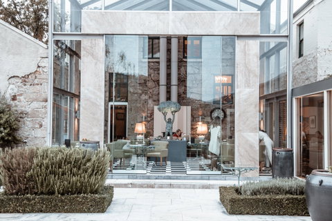 Islington Hotel - Accommodation Gladstone 2