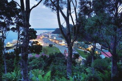 Strahan Village - Accommodation Gladstone 2