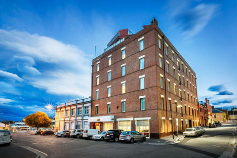 Quest Waterfront Serviced Apartments - Accommodation Gladstone 0