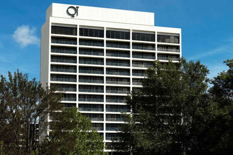 QT Canberra - Accommodation Gladstone 0