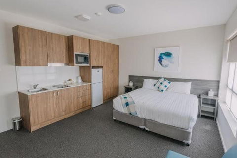 Studios On Beaumont - Accommodation Gladstone 1