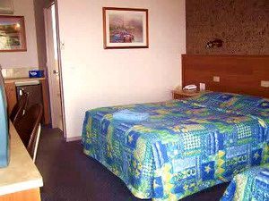 Anchor Belle Motel - Accommodation Gladstone 1