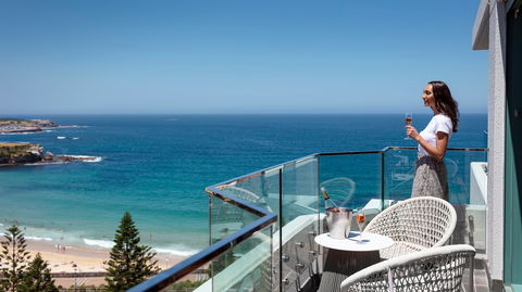 Crowne Plaza Coogee Beach Sydney - Accommodation Gladstone 1