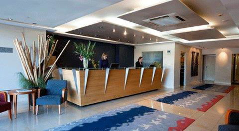 Coogee Sands Hotel & Apartments - Accommodation Gladstone 0