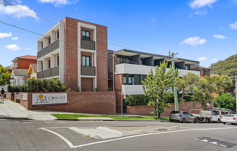 Coogee Studio Apartments - Accommodation Gladstone 0