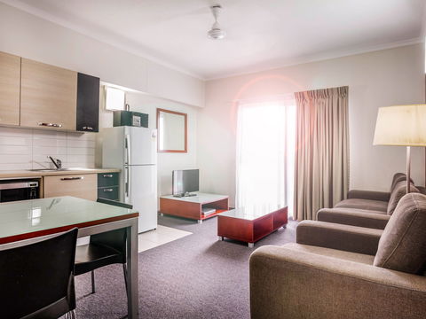 Novotel Darwin Airport Hotel - Accommodation Gladstone 2