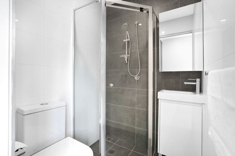 Coogee Studio Apartments - Accommodation Gladstone 2