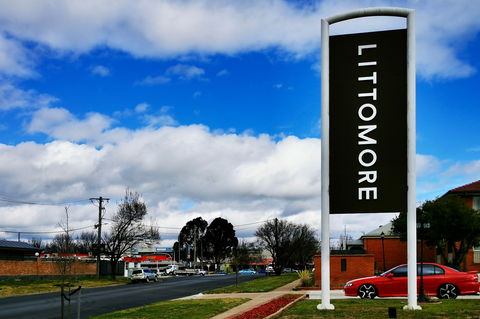 Governor Macquarie Motor Inn - Accommodation Gladstone 0