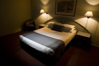 Royal Coach Motor Inn - Accommodation Gladstone 2