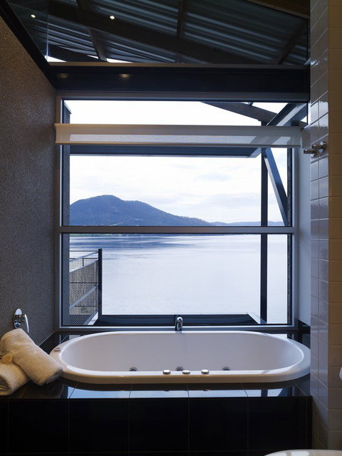 Mona Pavilions - Accommodation Gladstone 3